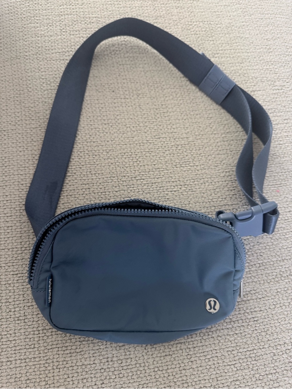 Lululemon belt bag blue